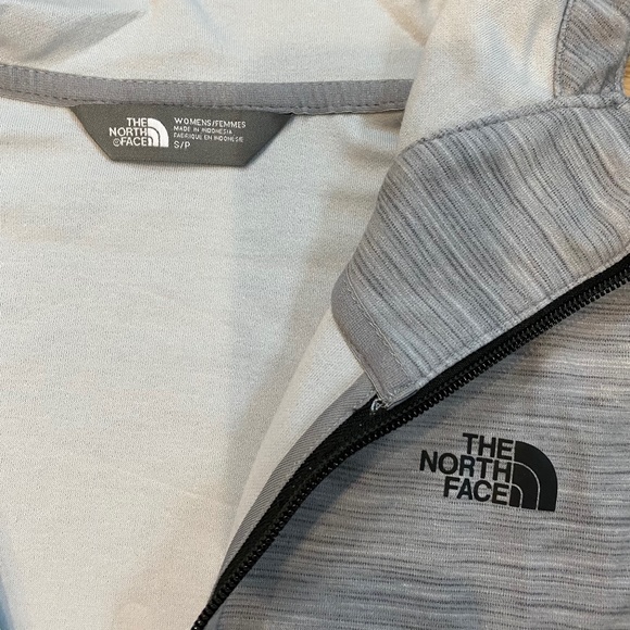 The North Face Tech Zip Up Sweatshirt - Picture 3 of 3
